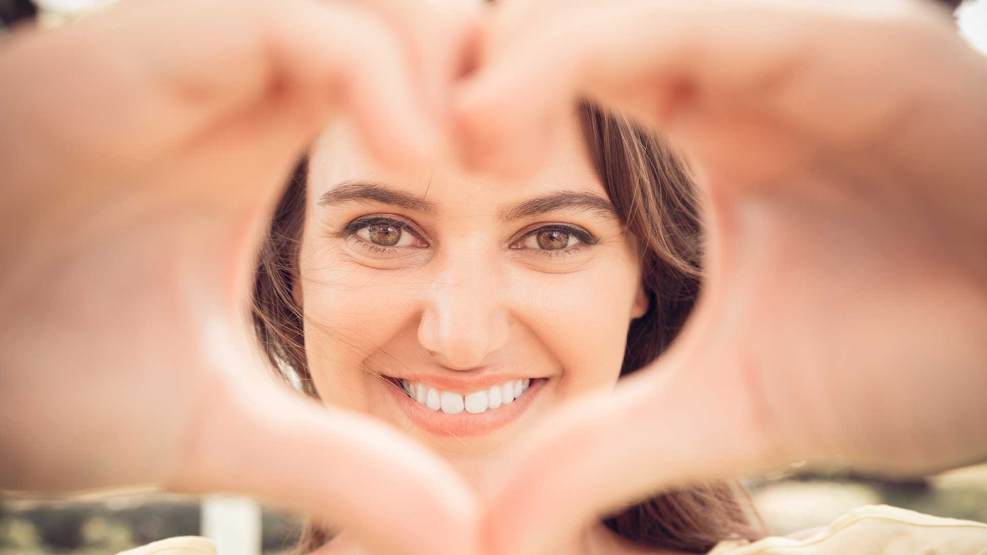 Just - sorriso radioso - header